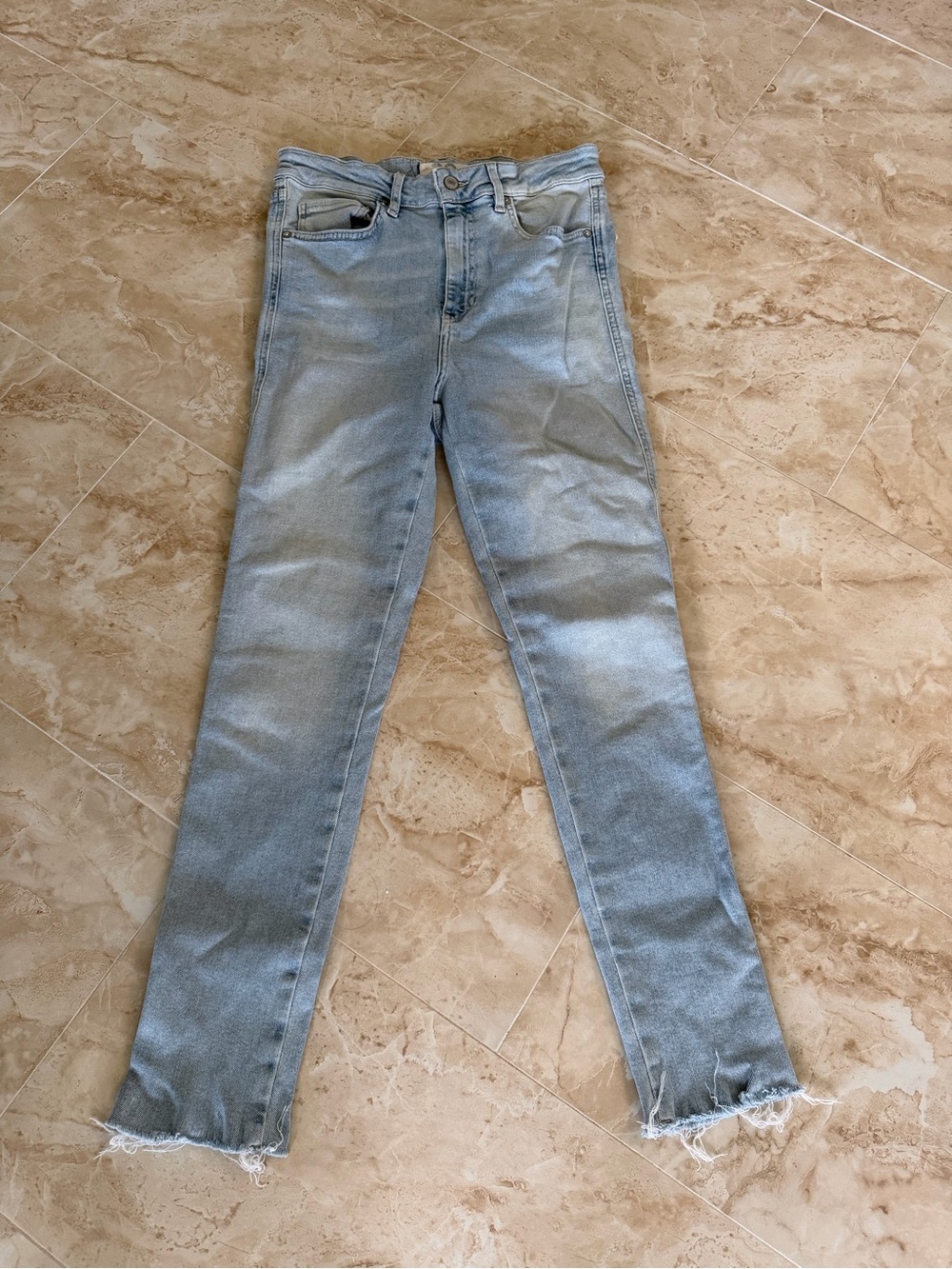 We The Free Free People Light Wash Raw Hem Straight Leg Jeans Size 30